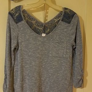 No Boundaries lace shouldered top